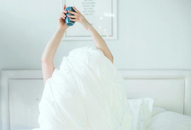 Tips for Creating a Morning Routine That Boosts Productivity and Well-Being
